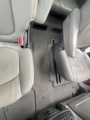 Before & After Mold Removal in Vehicle in Gary, IN (2)